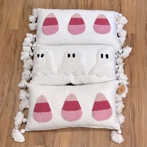 Sweet Street Halloween Decorative Throw Pillow Bundle (3)